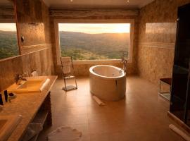 Los Cinco Enebros Hotel & Spa by Bossh! Hotels, hotel en Robledo de Chavela