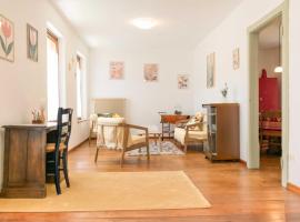 App grande e rustico sulle Dolomiti, hotel Sovramontéban