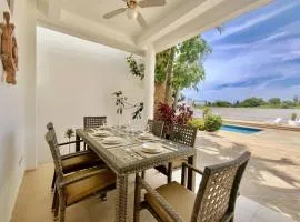 Gorgeous Beach house 3BD Pool and BBQ