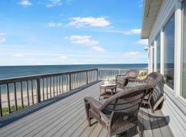 Queen Vic LI Soundfront 5BR Beach House、Wading River Landingのホテル