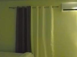 Deyrel alojamiento, Hotel in Pedernales