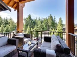 Mtn-View Escape Suncadia Condo with At-Home Comfort