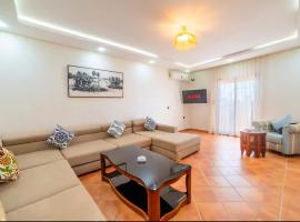 Luxury Apartments Sunny Terrace 5 min beach Imi Ouaddar Agadir, Hotel in Agadir