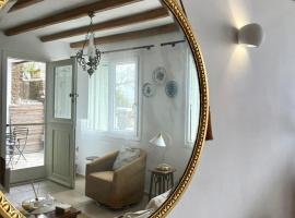 Aegean Breeze in DYO CHORIA TINOS, hotel v mestu Triandáros