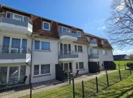 NEU eigener eingezäunter Garten - Apartmenthaus-Usedom Fam Stopp "Kajüte 1" Hunde willkommen & Ostsee zum greifen nah