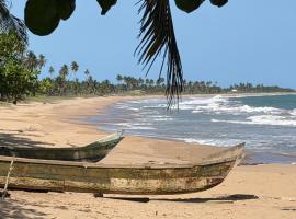 Hideout Lodge – hotel w mieście Butre