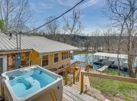 Cabin Compound on Lake Taneycomo 2 of Everything!