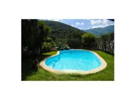 Villa la Prua Un Terrazzo sul Mare con Piscina e Charme Storico