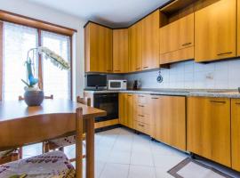 Apart Erica, villa en Comano Terme