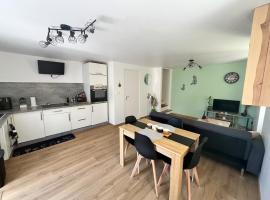 Maison de village, hotel en Collanges