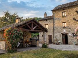 Ca' d'Alfieri, hotel din Bardi