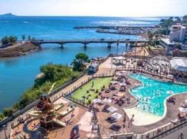 Mobil-Home Camping Saint Aygulf Plage 4Etoiles Beach&Pool, hotel a Fréjus