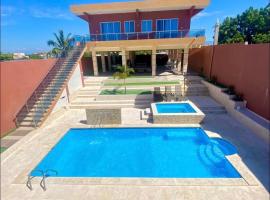 Villa Barias, hotel v mestu Baní