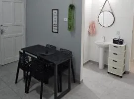Casa Completa em Cotia com estacionamento