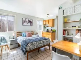 Cozy Garden Studio in North Berkeley - Great Value Near UC & Parks