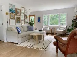 CT Retreat - Stream, Lush Gardens, Optional Studio