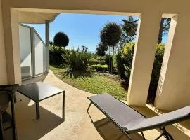 Appartement PMR 4 pers, plage, piscine chauffée, parking, animaux admis - FR-1-194-254