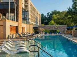 Raleigh Marriott Crabtree Valley, hotel in Raleigh