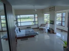 Lakeside Suites By cmb apartments