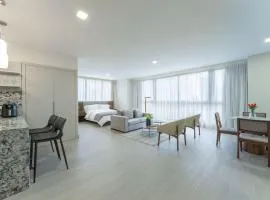 Modern Studio Rental w Park Views in Panama City U3008