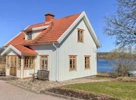 Stunning Home In Kulltorp With Sauna