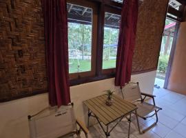 Desa Wisata Osing Kemiren Ijen, hotel u gradu Glagah