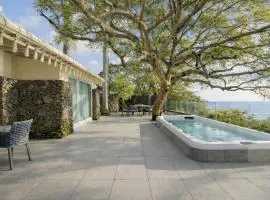 The Seaes Hotel & Resort