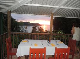 LookOut DrakeBay, chalet de montaña en Drake