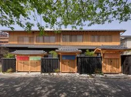 鴨川せせらぎ庵
