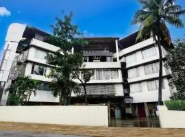 Super Collection O Lodha Experia Mall Dombiwali Formerly RR Suites