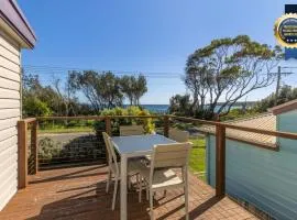 Beachhouse Currarong - Pet Friendly Beachfront