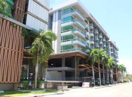 ParkView708 Modern Family Condo near Hat Yai Park โรงแรมในBan Khlong Pleo