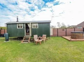 Twit Twoo Shepherds Hut