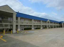 Baymont by Wyndham McAlester Hwy 69