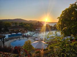 Blue Marina Sunset, hotel di Sozopol