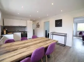 Business-Apartment mit 3 Schlafzimmern und Parkplatz - Apt 5 im 1 OG