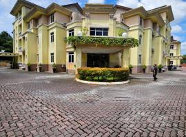 Song Service Apartment formerly known as Jinhold Service Apartment, Hotel in Kuching