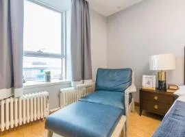 NO.8 Qing Ni Apartment(DL Railway Station Zhongshan Square Branch )