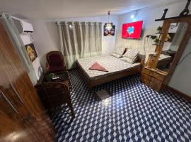 구와하티에 위치한 호텔 Luna leaf Homestay