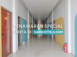 Sans Salmas Mojokerto，Kranggan的飯店