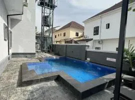 Fanaka apartment