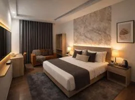 Hotel Flora Near Delhi Airport