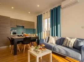 Modern Apartments in Sliema Centre Walk to Seafront, WiFi & AC
