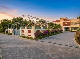 Hotel Ramdham Heritage Retreat Orchha