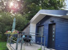 Le petit chalet, Hotel in Mazaye