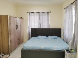 One bedroom apartment, hotel a Afienya