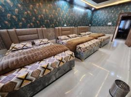 Hotel Khetan Residency Yamunotri Dham, hotel a Kharsālī