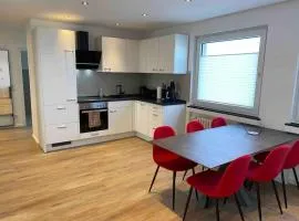 Business-Apartment mit 3 Schlafzimmern und Parkplatz - Apt 6 im 1 OG