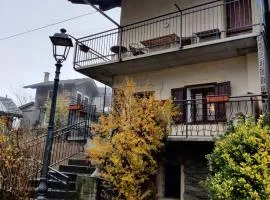 The Golden Eagle - Champdepraz
