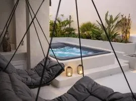 Rosaviglia Luxury Villa - an Oia Private Hideaway